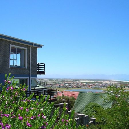 Bluebottle Guesthouse Muizenberg Bagian luar foto