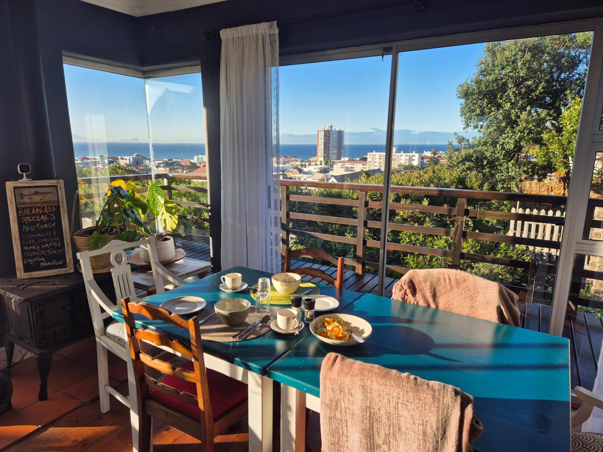 Bluebottle Guesthouse Muizenberg Bagian luar foto