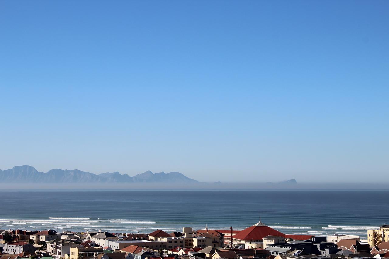 Bluebottle Guesthouse Muizenberg Bagian luar foto